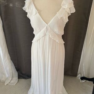 Elegant White Ruffle Dress -NWOT